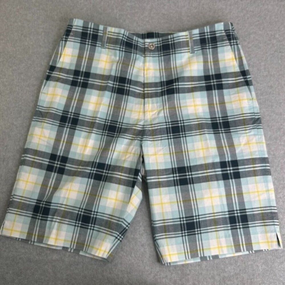 IJP Ian Poulter Designs Plaid Shorts Size 34 x 10 Golf Casual‎ Colors Blue White